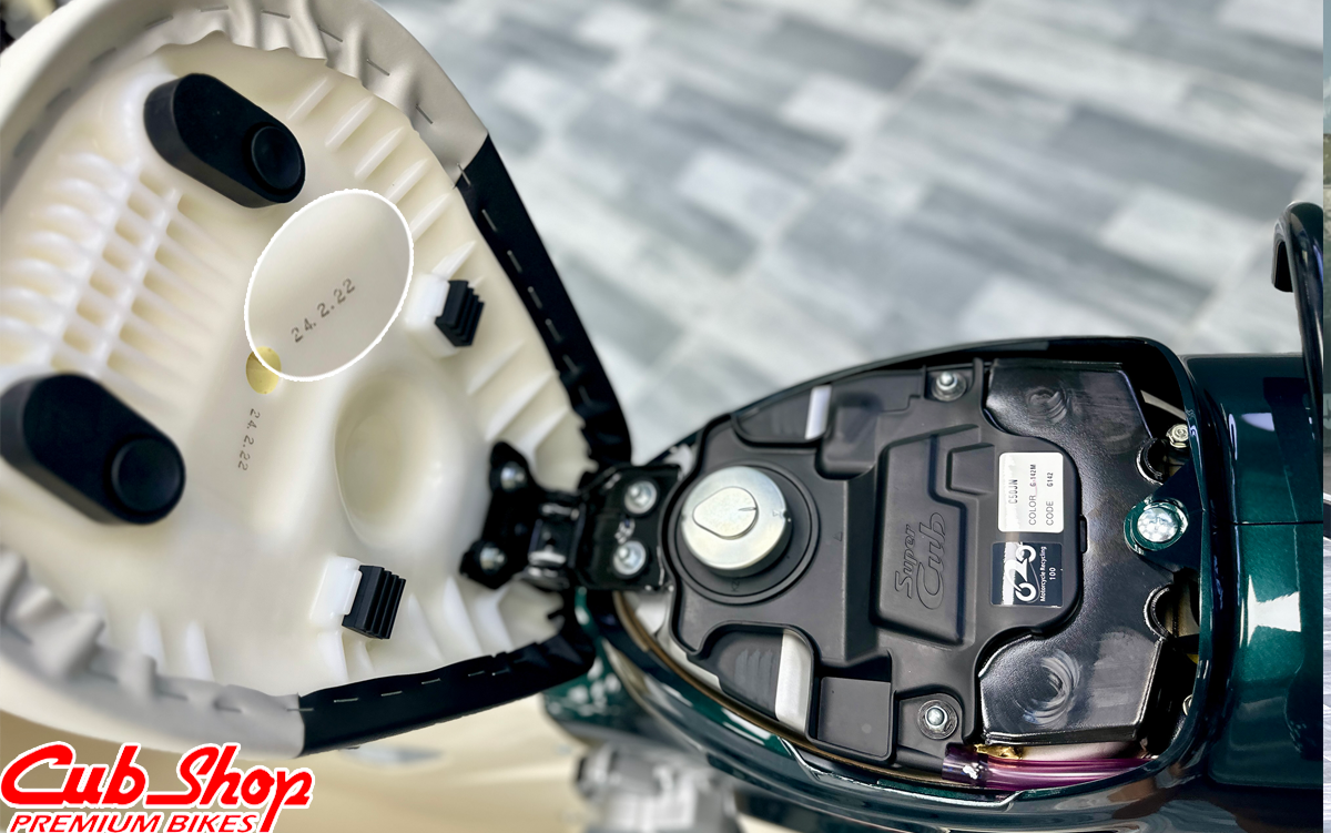 Bình xăng xe 50 Nhật thiết kế cổ điển Bình xăng xe 50 Nhật thiết kế cổ điển